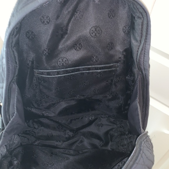 TORY BURCH GORGEOUS JET BLACK QUILTED BACKPACK - Picture 7 of 11